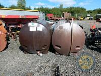 2x 1300L oil tanks - 5