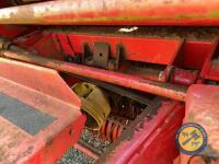 Welger round baler baled 14,000, shaft but no cover - 7