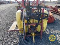 800L Hardi crop sprayer - 3