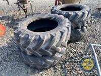 4x 405-70-24 tyres - 4