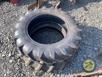 2x tyres 12.4x28 - 2