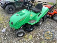 Ride on lawnmower John Deere