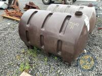 2x 1300L oil tanks