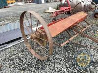 Massey Ferguson artificial sower - 3