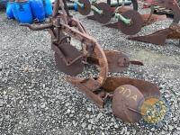 Ferguson 2 furrow plough - 2