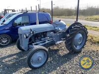 1952 Ferguson Agri tractor - 4