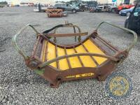 Hustler 350 round bale unroller 2009 - 3