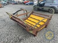 Hustler 350 round bale unroller 2009 - 4