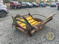 Hustler 350 round bale unroller 2009 - 5