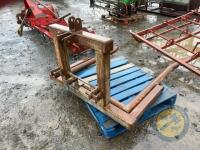 Single bale lifter - 3
