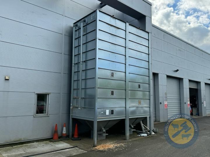 Wood pellet/grain store/meal bin (collection in Toyota garage Ballymena)