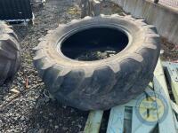 2x 480/65R28 Kleber tyres - 4