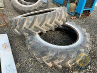 2 rear tractor tyres 16.9R38 - 3