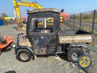 Kubota Gator 900 2007 with key - needs 2 hardy joints on 4 wheel drive shaft, driving and going well - 4