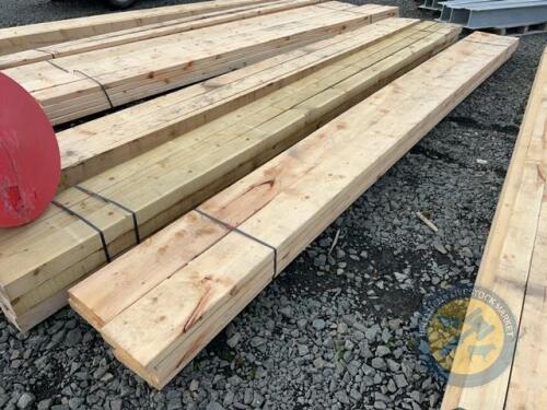 7 16ft 9x2 lengths of timber