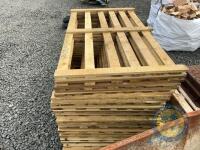 20x 5ft wooden sheep hurdles - 3
