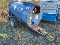 Fuel bowser with diesel engine - 3