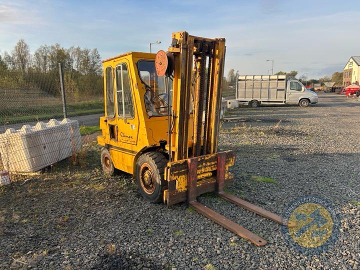 2.5 tonne Climax forklift with cab and side shift 1990