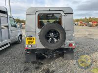 Land Rover Defender 110 XS TD 2198cc 2013 - 5