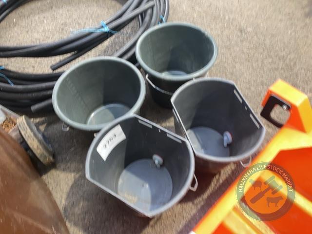 4x 1 teat grey buckets