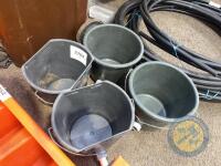 4x 1 teat grey buckets - 2