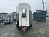 Homemade double horsebox with spare wheel - 2
