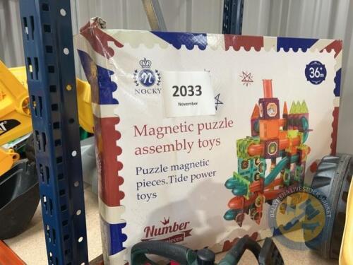 Box lot magnetic puzzler