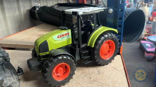 Claas 836 Tractor