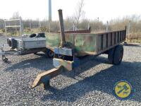 Tipping trailer