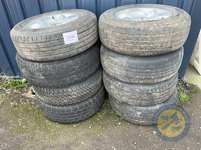 Large job ot of tyres