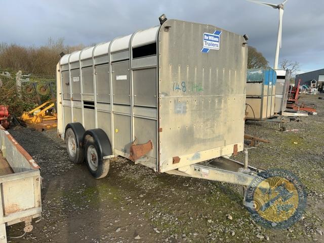 Ifor Williams 12ft livestock trailer