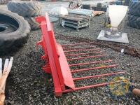 Red pushoff buckrake - 4