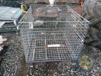 4 folding cages