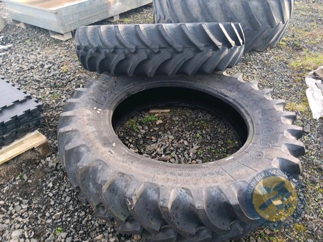 2 Tyres 14.9 R34