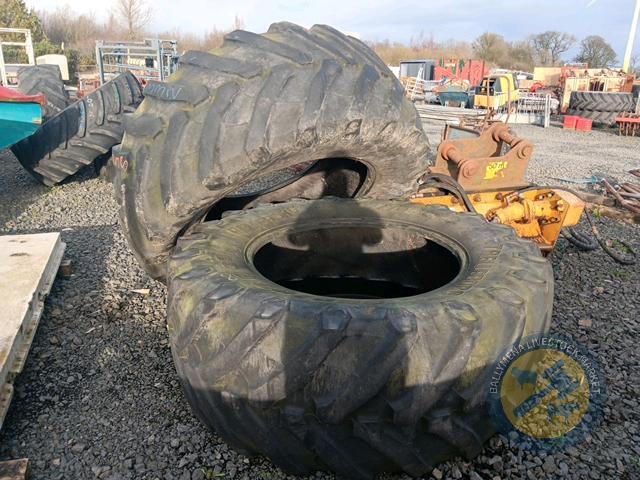 2 Trelleborg tyres 650/65 R38