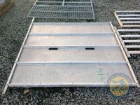 IW Divider gate - 3