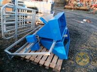 2 Out of parlour feeders to suit dairy master parlour - 6