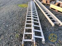 Extendable ladders 30ft - 2