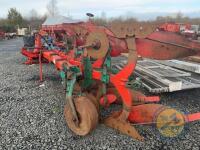 Kverneland 4 furrow reversible plough