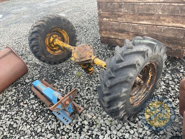 Wheel and axel of dumper