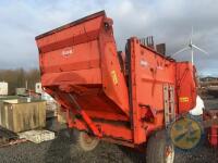 Kuhn strae/silage chopper - 3