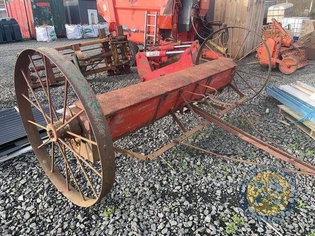 Massey ferguson vintage seeder