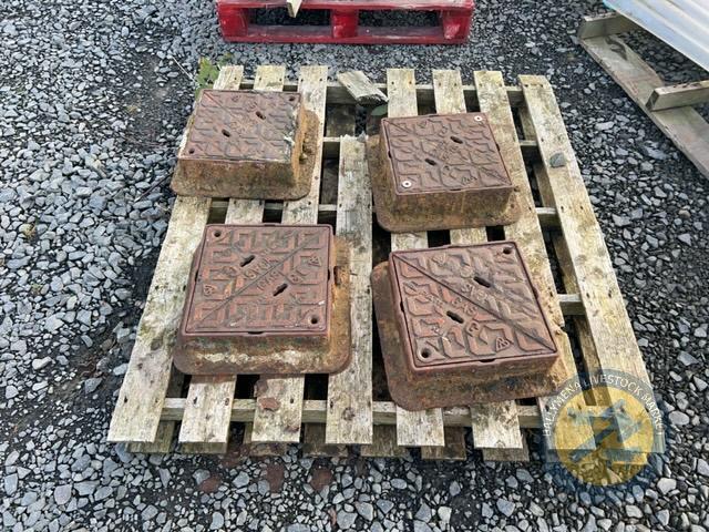 Pallet of 4x gratings