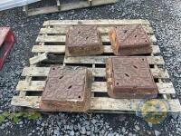 Pallet of 4x gratings - 2