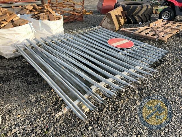 2x 9ft galvanised gates with 1x pedestrian gate