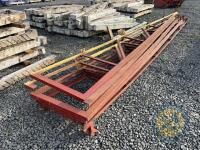 5x 22ft roof trusses - 3