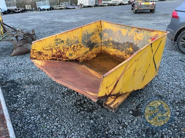 Yellow skip