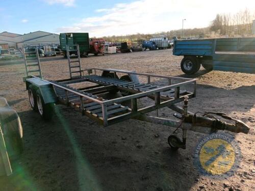 Fully galvanised car transporter