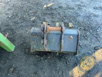 18" Scott digging bucket with teeth 30mm pins 120mm centre - 3