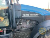 Retirement Sale - New Holland TS115 2000 Tractor - 15